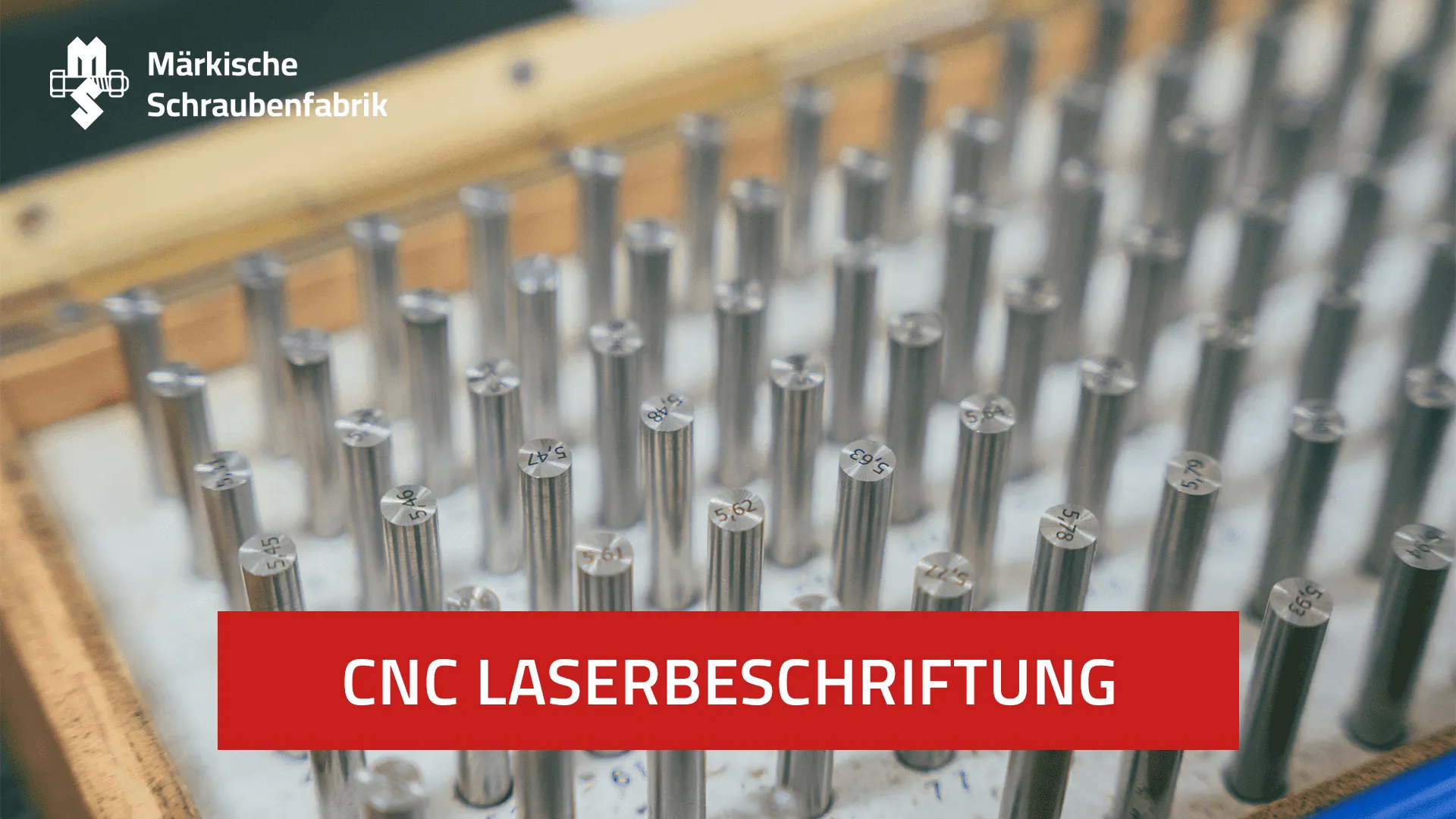 CNC-Laserbeschriftung eines Metallbauteils